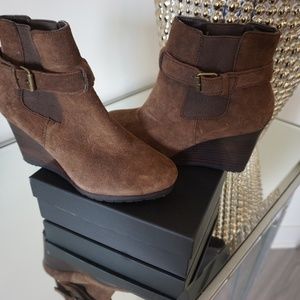 Brown Ralph Lauren Wedge Booties NEW